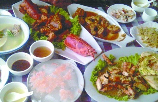 黃先生當(dāng)時(shí)在飯店點(diǎn)的菜(黃先生提供)。
