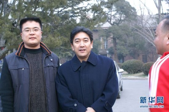 薪資最高央視男主持人：水均益，月薪26萬，正高級別，工資1萬化妝費18萬津貼。