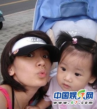 娛圈星二代開(kāi)學(xué)盛況