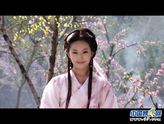 古裝美女PK第二波 李若彤劉亦菲版王語(yǔ)嫣驚為天人