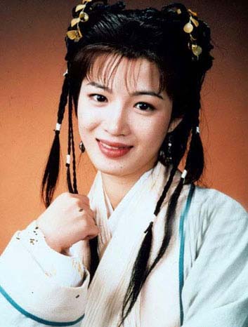 在古裝劇中，陳少霞算得上是“金牌配角”，許多角色都堪稱經(jīng)典