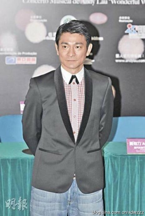 張國榮原名張發(fā)忠 盤點(diǎn)十大改名后大紅大紫的明星