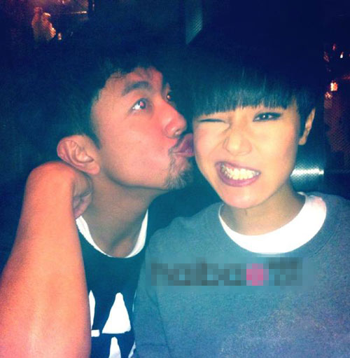 圖揭容祖兒何韻詩(shī)的愛(ài)恨情仇 高調(diào)公開(kāi)三角戀明星全曝光