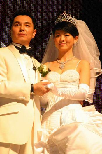 明星分手遣散費(fèi)驚人 趙薇老公給前女友千萬(wàn)