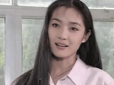 80年代?；ìF(xiàn)狀 方舒離婚宋春麗為事業(yè)失去孩子