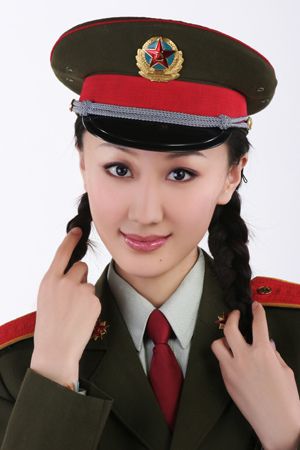 新一代軍藝?；ūP點:殷桃姚琳娜成美女代表