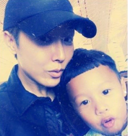 孫悅5歲兒子生活照曝光 CEO老公背景大揭秘