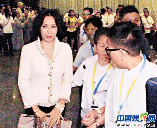 女星辛酸求子路揭秘 王菲利智為愛淡出娛樂圈