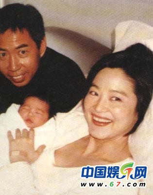 女星辛酸求子路揭秘 王菲利智為愛(ài)淡出娛樂(lè)圈