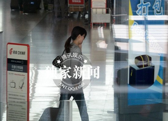 　隨著章子怡與撒貝寧戀情的曝光，小撒搭上了國際巨星，經緯則也找到了自己的真愛。