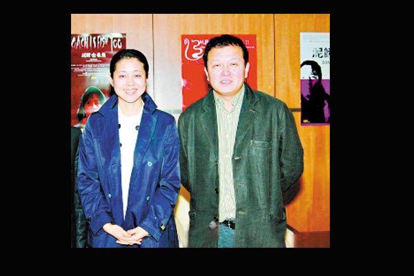陳凱歌感情也很亂 揭知名導(dǎo)演與女星的糾葛 陳凱歌感情也很亂 揭知名導(dǎo)演與女星的糾葛