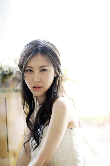 萬(wàn)科董事長(zhǎng)王石被證實(shí)離婚 新歡田樸珺出演甄嬛傳