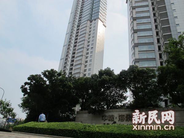 圖說：中糧海景壹號上周售出一套每平方米21.56萬元的豪宅，成為申城之最。新民網(wǎng)朱正炎拍攝