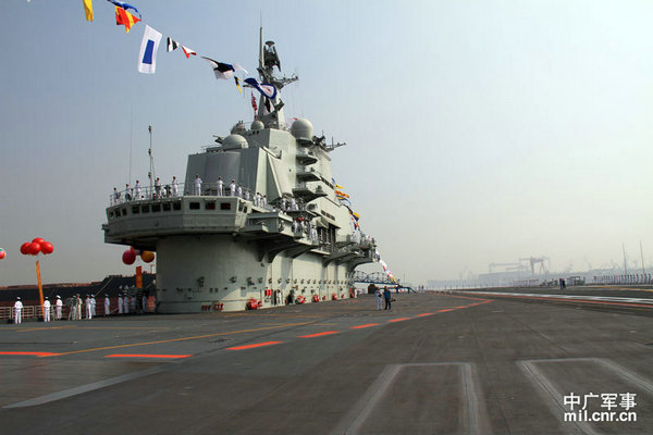 資料圖：遼寧艦入列后首次完成出海測試。