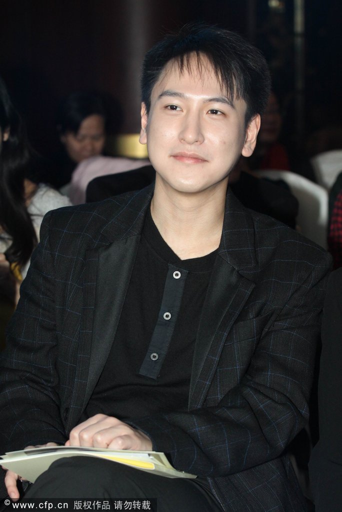 明星富商緣 傳周迅拿下地產(chǎn)大腕