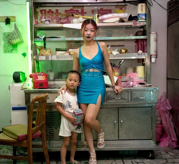 臺(tái)灣檳榔西施揭秘 專(zhuān)供男人消費(fèi)