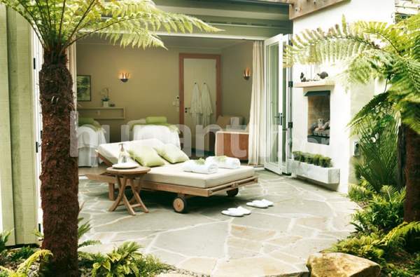 姚晨曹郁新西蘭完婚 婚照曝光