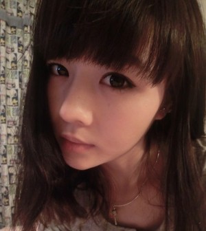 高曉松與嬌妻慶結婚紀念日微博自嘲 網友：會拍老婆馬屁了