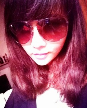 高曉松與嬌妻慶結(jié)婚紀念日微博自嘲 網(wǎng)友：會拍老婆馬屁了