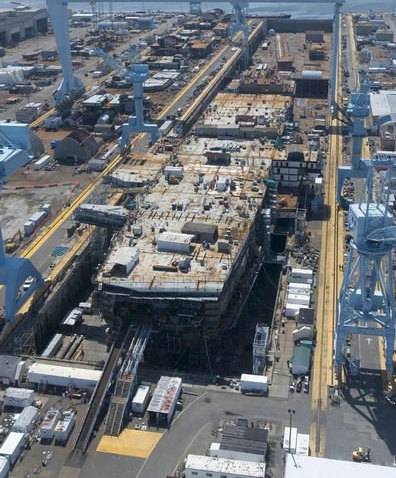 資料圖：外媒稱上海長興造船廠在制造第二艘航母。