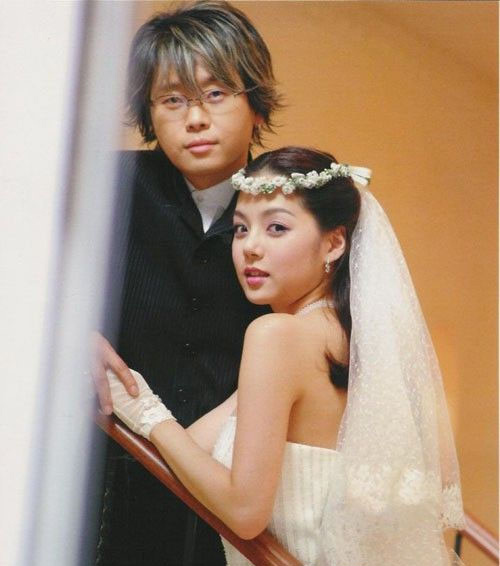 王寶強娶?；ㄟx美冠軍戀諧星 絕色女星嫁丑男(組圖)