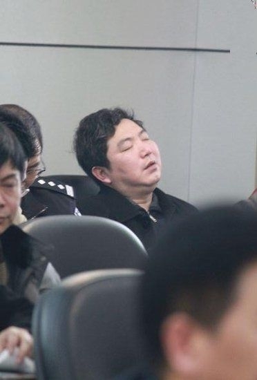 “會睡哥”，祁東縣司法局副局長趙勇平曾于去年一睡成名后被免職（半年后復(fù)職）