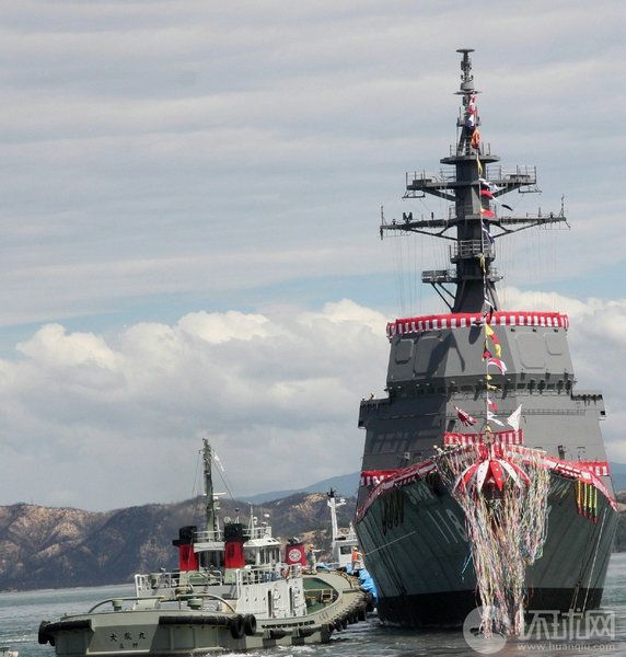資料圖：日本海上自衛(wèi)隊(duì)冬月號(hào)驅(qū)逐艦。