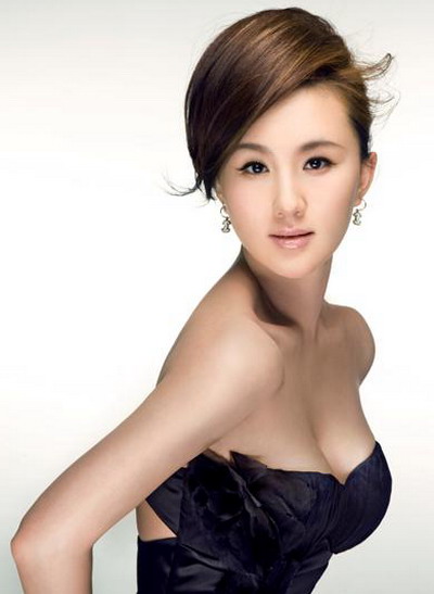 無(wú)“胸器”不能活的女星