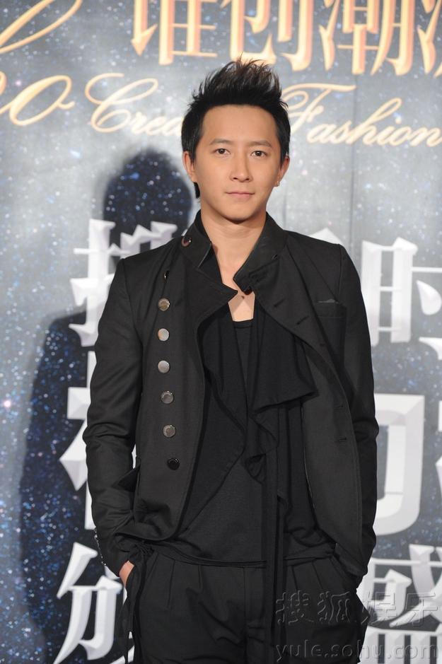 搜狐時(shí)尚權(quán)力榜紅毯秀