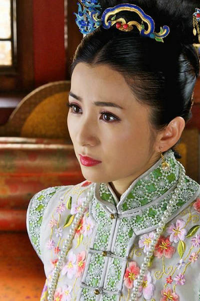 北影?；廊藞D譜 華妃蔣欣坎坷上位