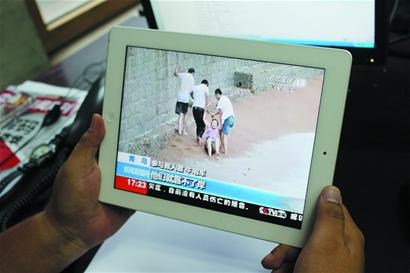 于佳、郭鵬飛、楊興魯昨在太平角一路救人礁石上再聚首 壯舉改變了他們的生活