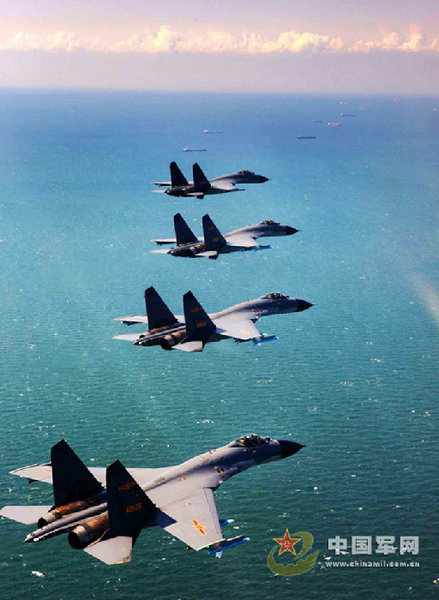 濟(jì)南空軍演習(xí)。