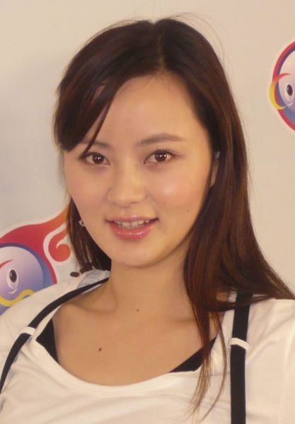 趙本山旗下的美女誰吸金最多？