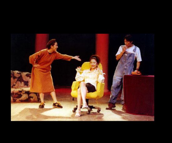 明星校園演出青澀照 你能認(rèn)出誰(shuí)
