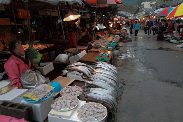 韓國(guó)海鮮市場(chǎng)