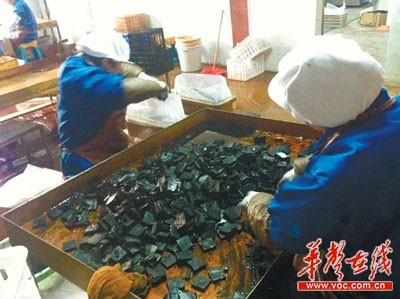 長(zhǎng)沙食安辦回應(yīng)糞水臭豆腐