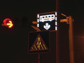 市區(qū)信號(hào)燈將智能化 根據(jù)車(chē)流量變紅綠
