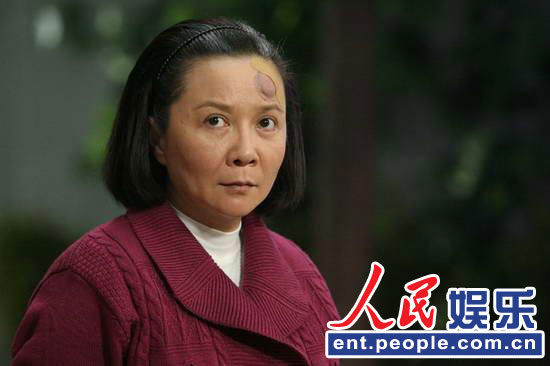蔡明神秘家庭生活揭秘 婚姻曾因郭達(dá)現(xiàn)“拐點(diǎn)”