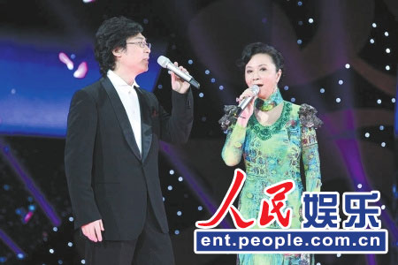 蔡明神秘家庭生活揭秘 婚姻曾因郭達現(xiàn)“拐點”