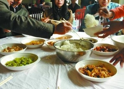 京東團(tuán)購(gòu)北京一日游曝欺詐消費(fèi) 行程完全不符 京東團(tuán)購(gòu)北京一日游曝欺詐消費(fèi) 行程完全不符