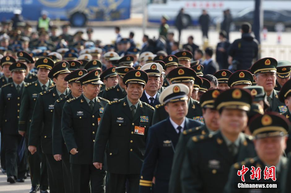 十二屆全國人大三次會(huì)議舉行預(yù)備會(huì)議